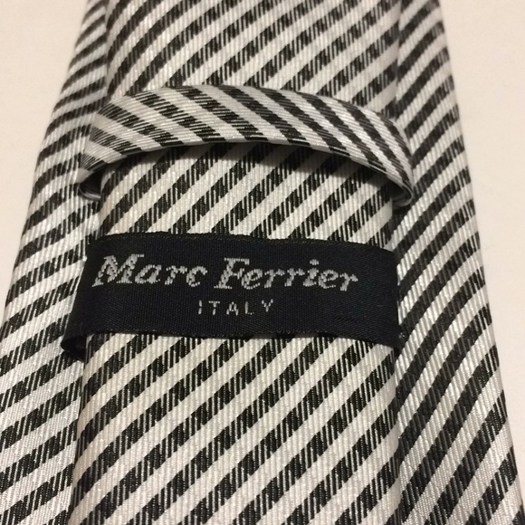 Marc Ferrier Italian made Necktie - Picture 3 of 5
